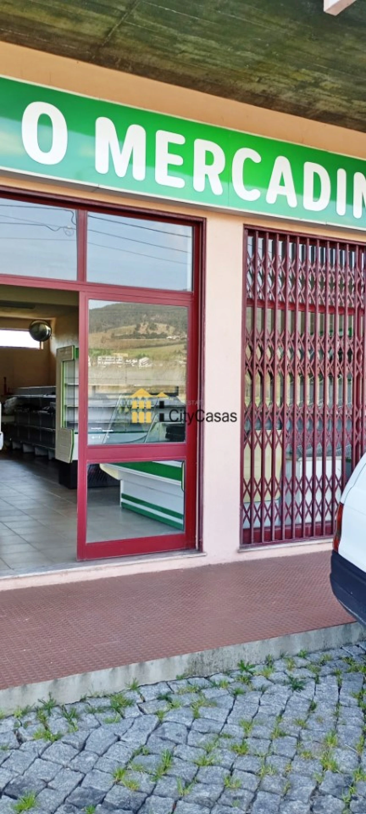 Loja para Venda em Figueiras e Covas Foto 3