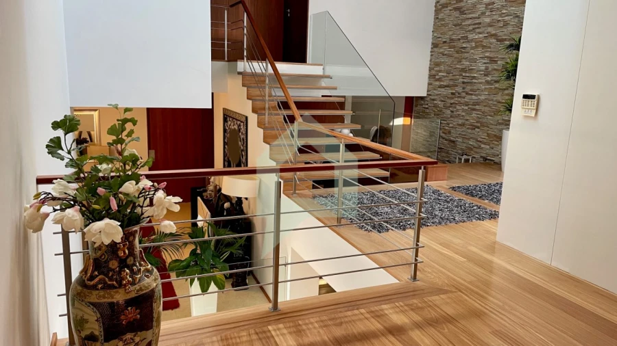 Moradia T4 para Venda em Carapeços Foto 24