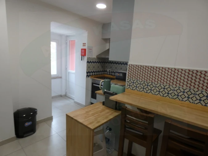 Quarto para Arrendamento em Queluz e Belas Foto 1