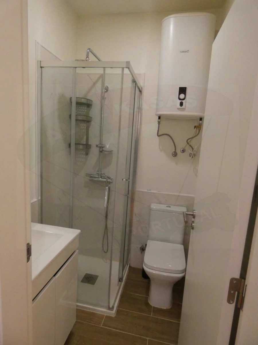 Quarto para Arrendamento em Queluz e Belas Foto 7