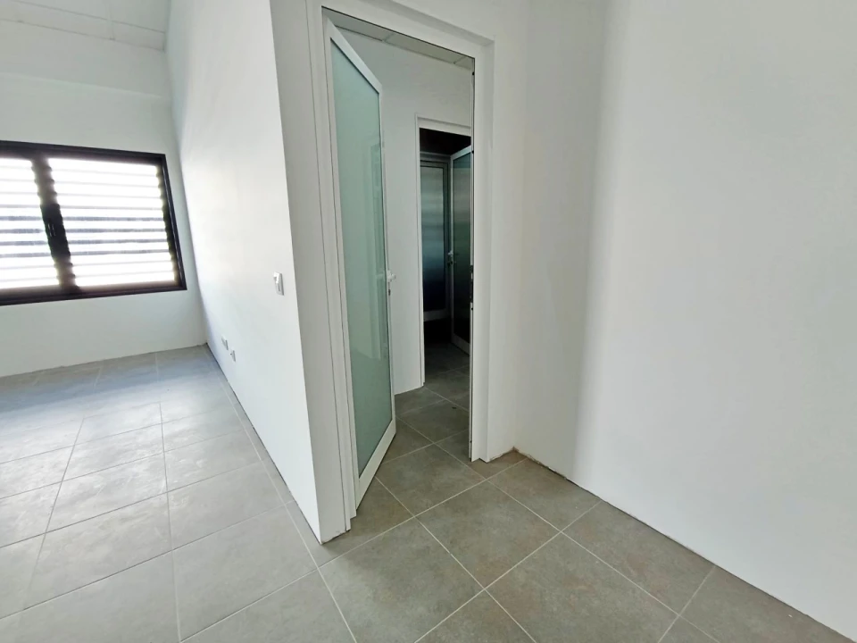 Armazém para Arrendamento em Aver-O-Mar, Amorim e Terroso Foto 13