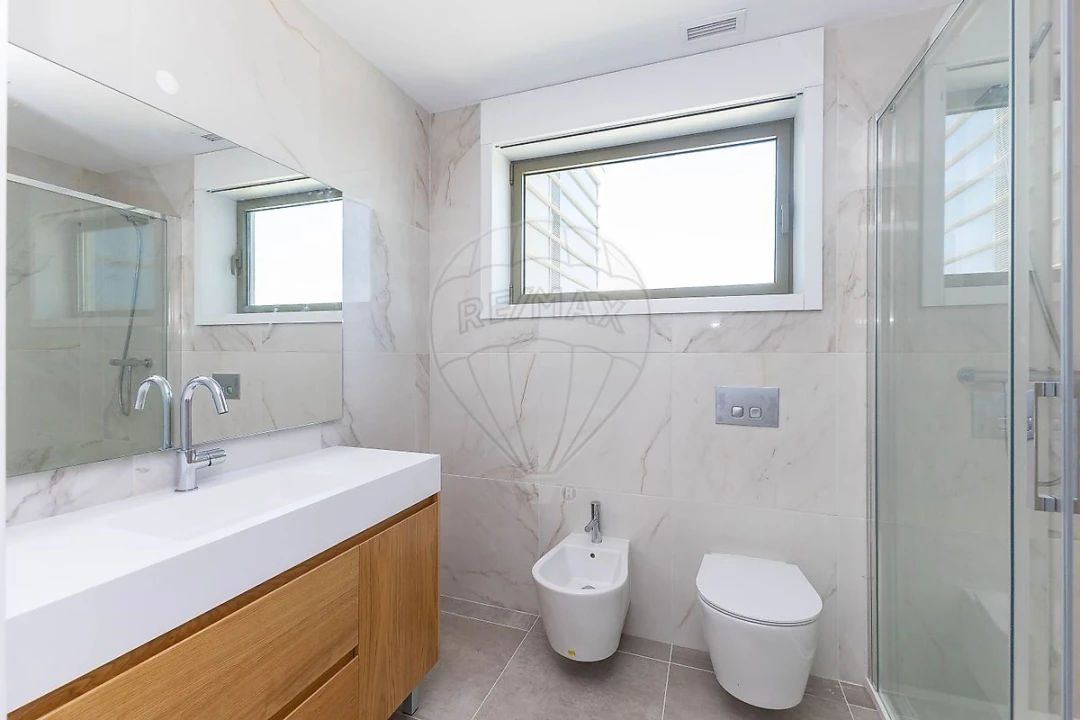 Apartamento T3 para Venda em Vilar de Andorinho Foto 20