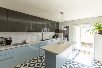 Moradia T5 para Venda em Aldoar, Foz do Douro e Nevogilde