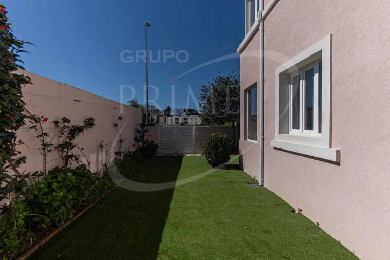 Moradia T5 para Venda em Aldoar, Foz do Douro e Nevogilde Foto 40