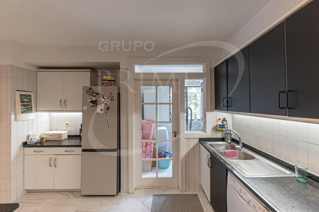 Apartamento T4 para Venda em Aldoar, Foz do Douro e Nevogilde Foto 15