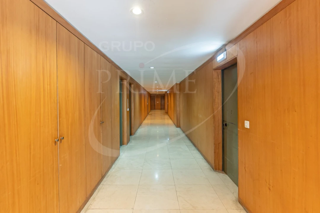 Apartamento T4 para Venda em Aldoar, Foz do Douro e Nevogilde Foto 38