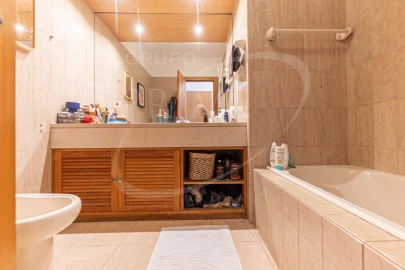 Apartamento T4 para Venda em Aldoar, Foz do Douro e Nevogilde