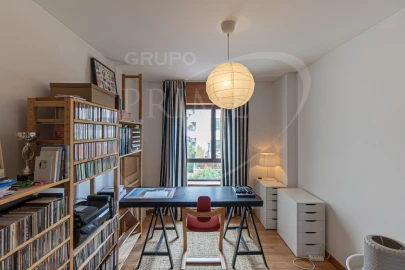 Apartamento T4 para Venda em Aldoar, Foz do Douro e Nevogilde