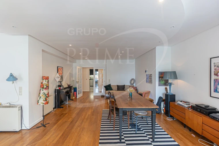 Apartamento T4 para Venda em Aldoar, Foz do Douro e Nevogilde Foto 11