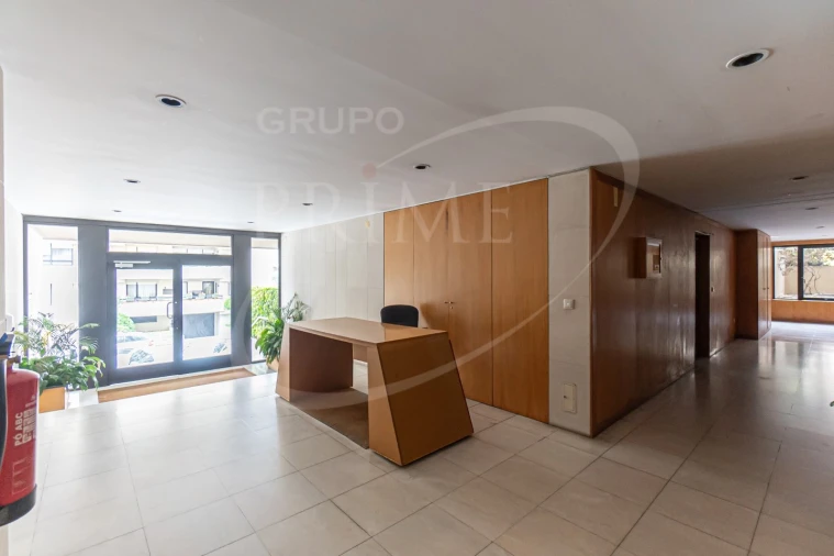 Apartamento T4 para Venda em Aldoar, Foz do Douro e Nevogilde Foto 40