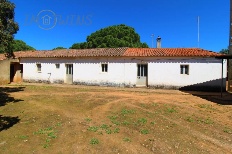 Quinta T4 para Venda em Marmelete Foto 4