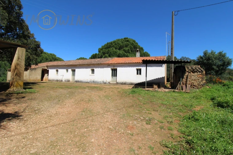 Quinta T4 para Venda em Marmelete Foto 5