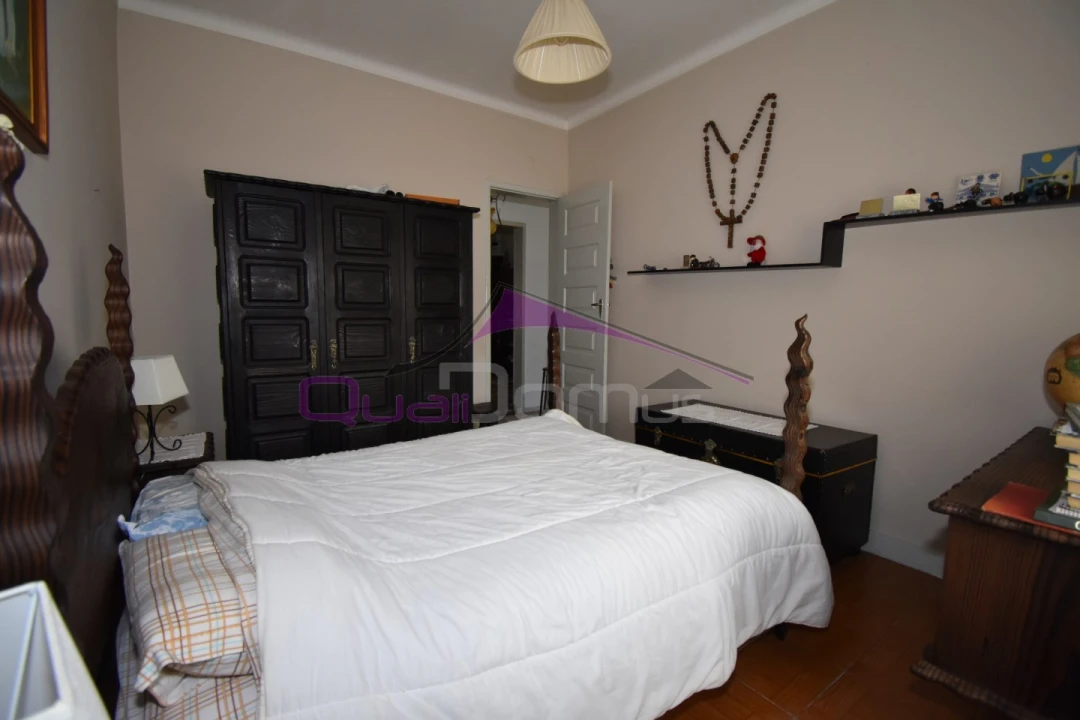 Moradia T4 para Venda em Riachos Foto 12