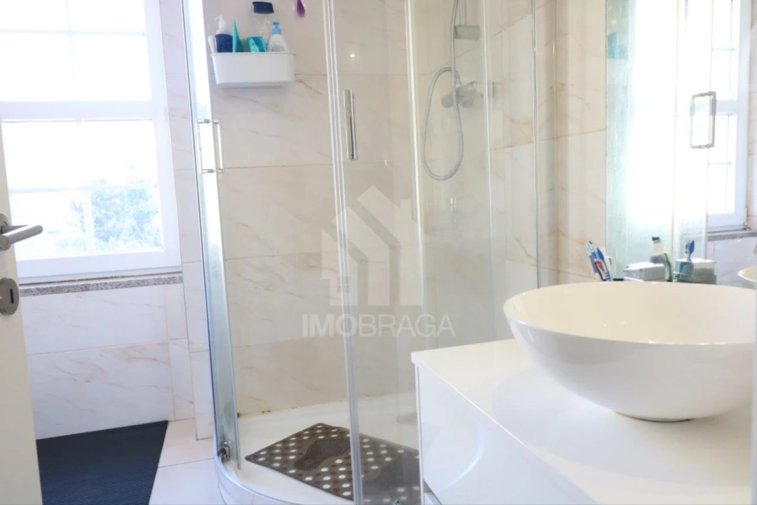 Prédio para Venda em São Vicente (Braga) Foto 13