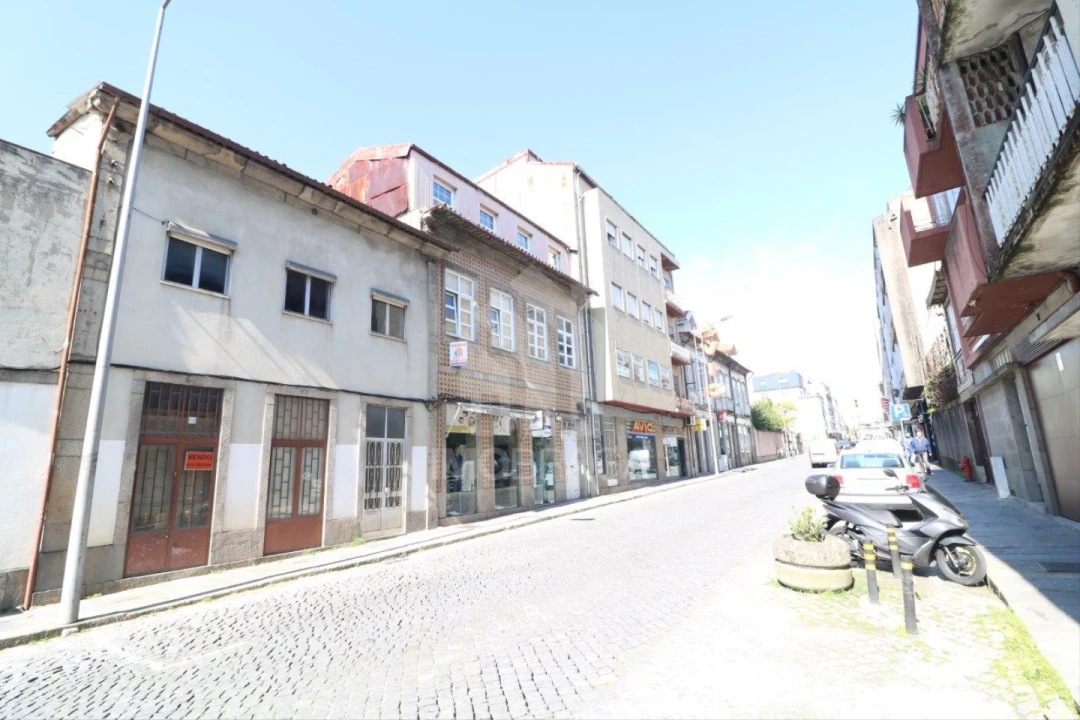 Prédio para Venda em São Vicente (Braga) Foto 3