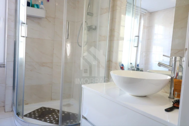 Prédio para Venda em São Vicente (Braga) Foto 15