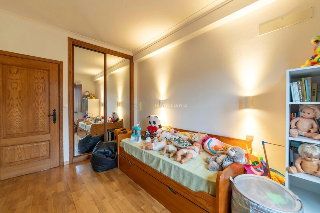 Moradia T5 para Venda em Nossa Senhora da Expectação Foto 42