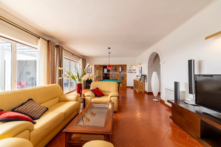 Moradia T5 para Venda em Nossa Senhora da Expectação Foto 9