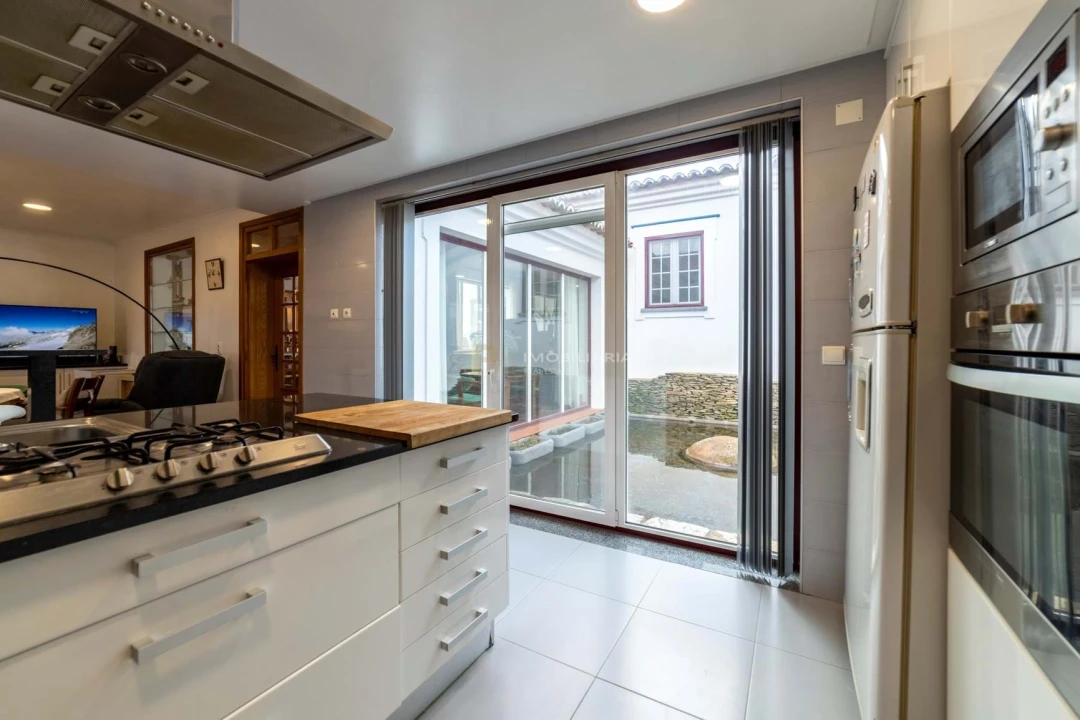 Moradia T5 para Venda em Nossa Senhora da Expectação Foto 30