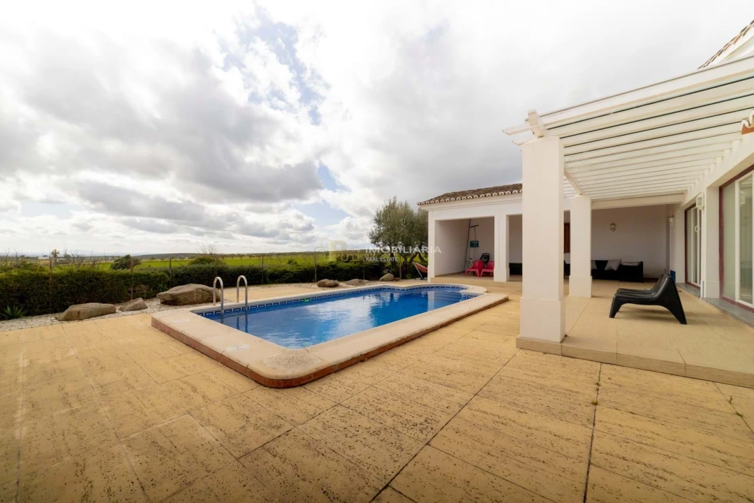 Moradia T5 para Venda em Nossa Senhora da Expectação Foto 48