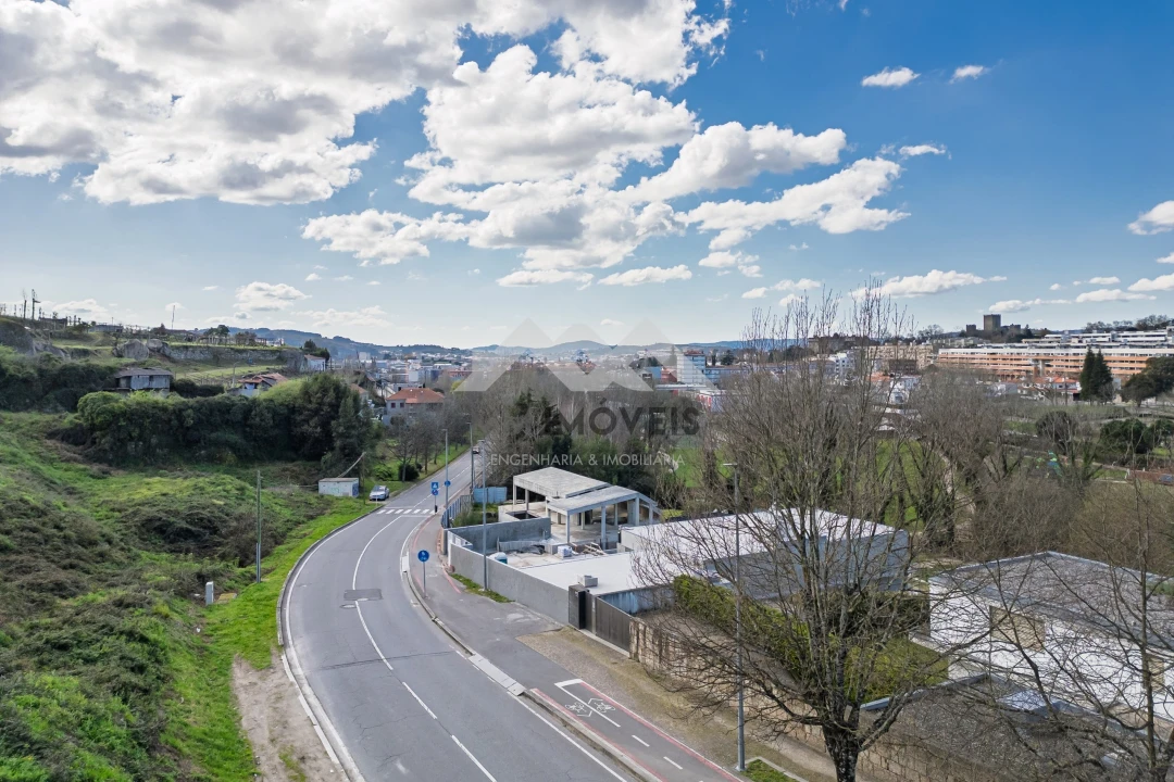 Moradia T4 para Venda em Costa Foto 22