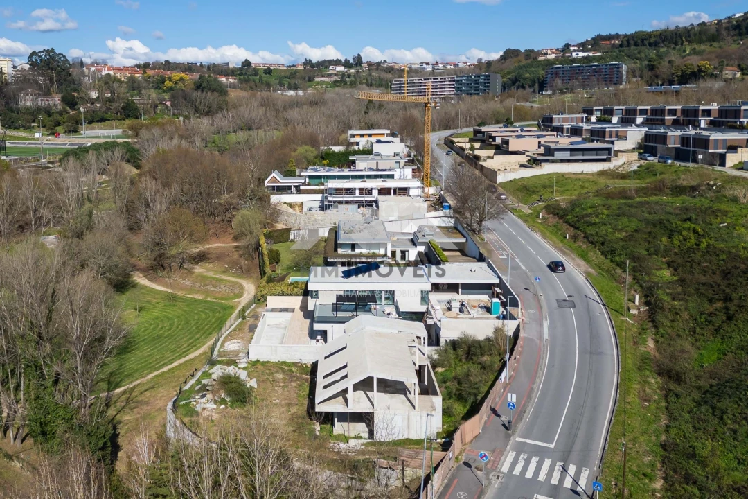 Moradia T4 para Venda em Costa Foto 35