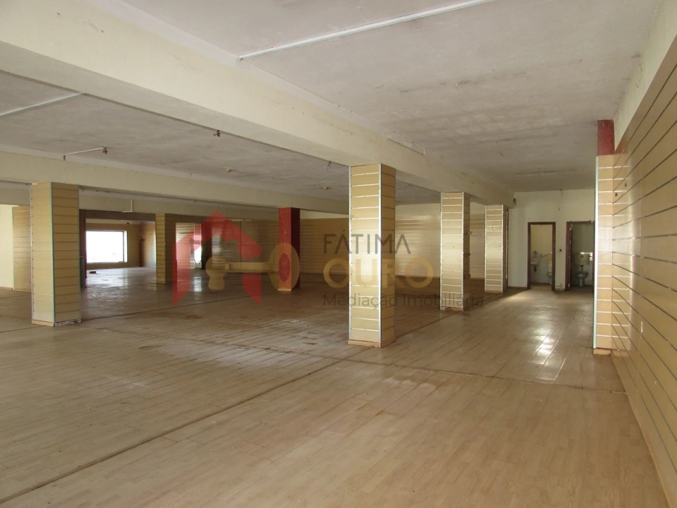 Loja para Venda em Assunção, Ajuda, Salvador e Santo Ildefonso Foto 13