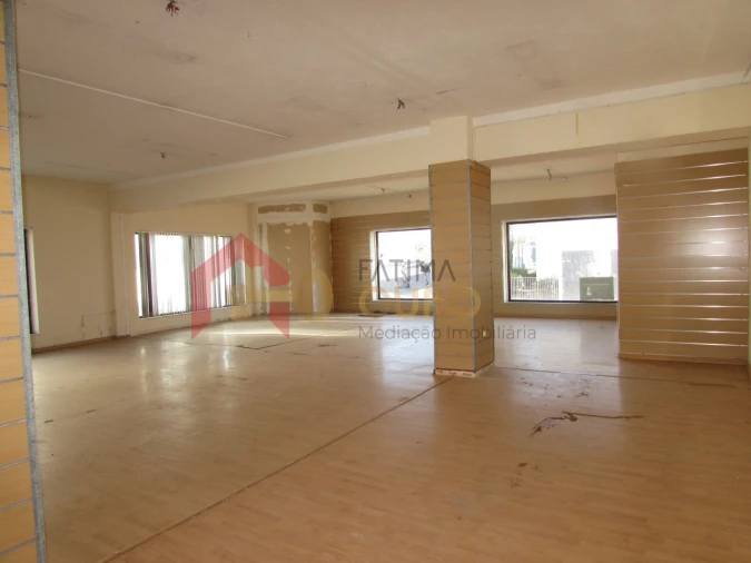 Loja para Venda em Assunção, Ajuda, Salvador e Santo Ildefonso Foto 8