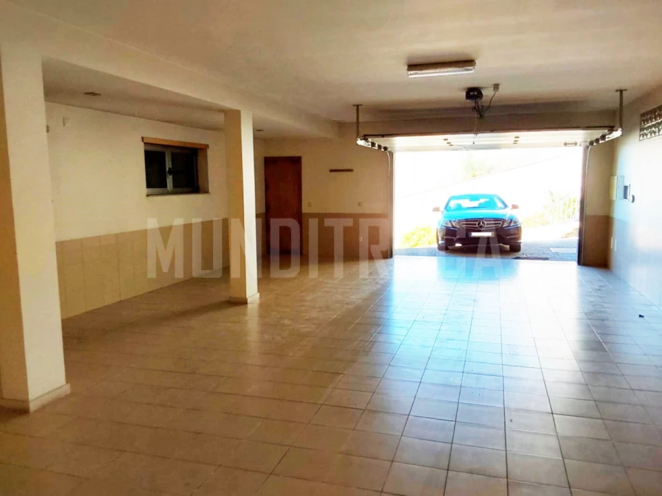 Moradia T3 para Venda em Lomar e Arcos Foto 18