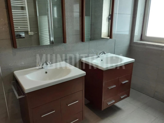 Moradia T3 para Venda em Lomar e Arcos Foto 6