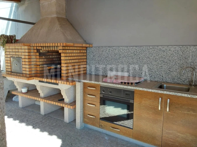 Moradia T3 para Venda em Lomar e Arcos Foto 14