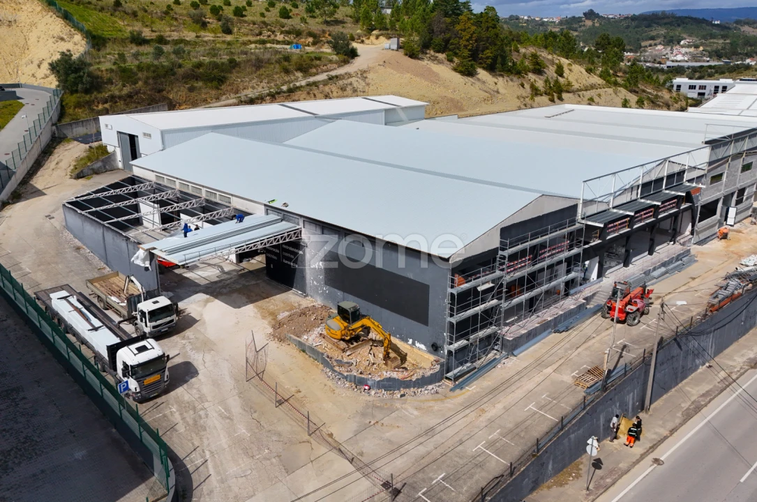 Terreno Comércio / Armazém para Venda em Eiras e São Paulo de Frades Foto 8