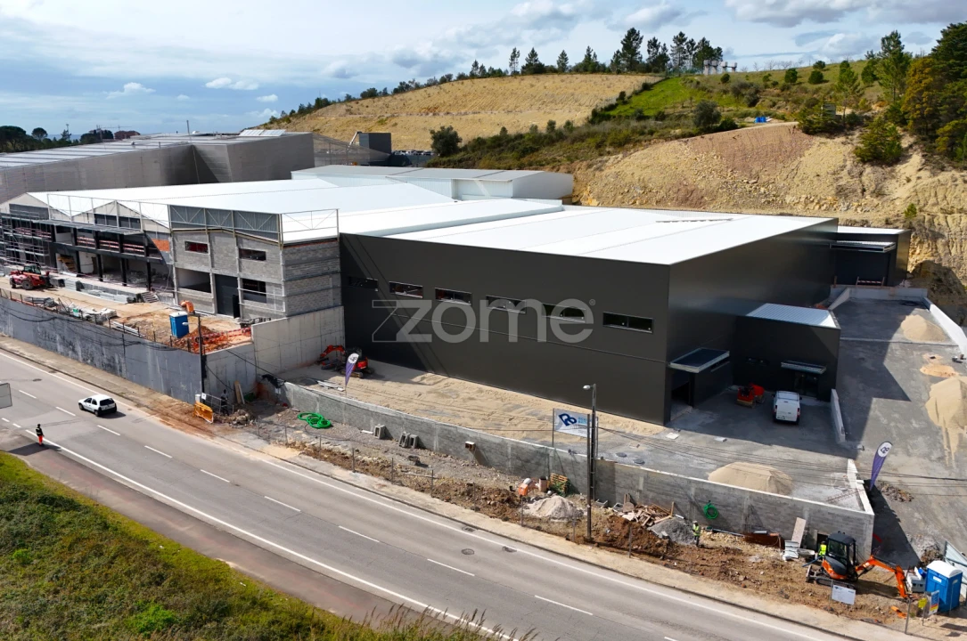 Terreno Comércio / Armazém para Venda em Eiras e São Paulo de Frades Foto 11