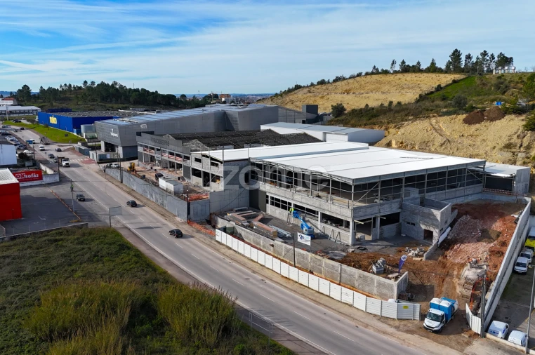 Terreno Comércio / Armazém para Venda em Eiras e São Paulo de Frades Foto 4
