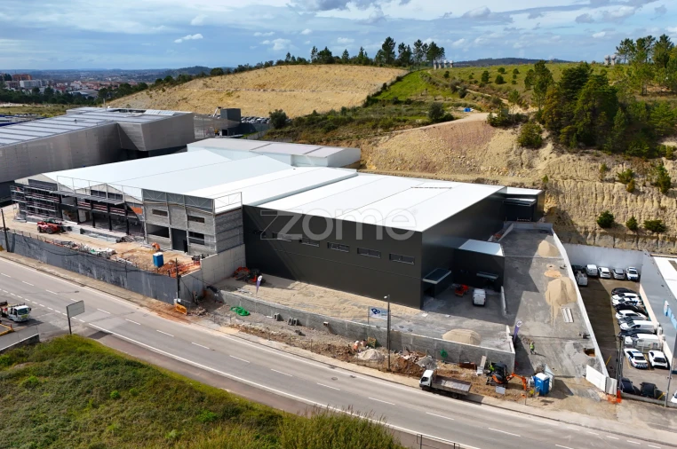 Terreno Comércio / Armazém para Venda em Eiras e São Paulo de Frades Foto 16