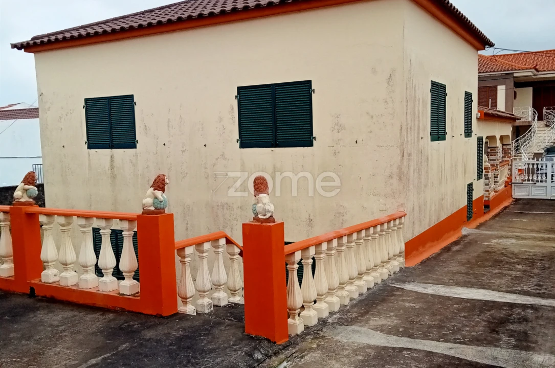 Moradia T4 para Venda em Ribeira Grande (Matriz) Foto 21