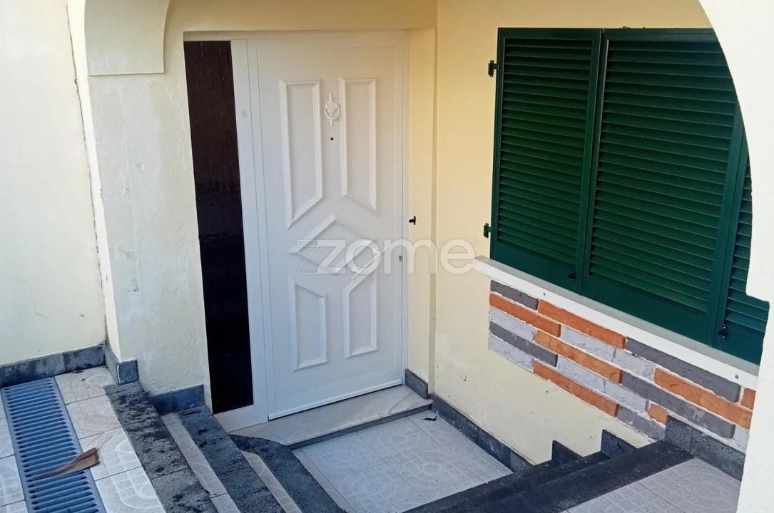 Moradia T4 para Venda em Ribeira Grande (Matriz) Foto 4