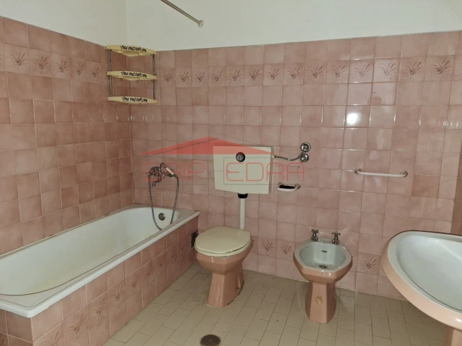 Apartamento T3 para Venda em Gouveia (São Pedro e São Julião) Foto 18