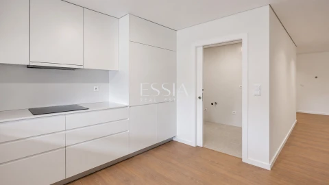 Apartamento T3 para Venda em Campanhã