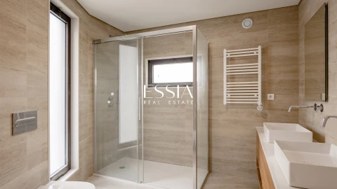 Apartamento T3 para Venda em Campanhã