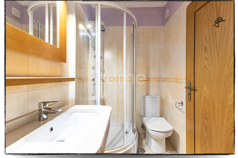 Moradia T4 para Arrendamento em São Domingos de Rana Foto 29