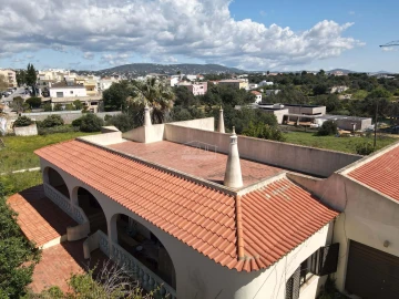 Moradia T5 para Venda em Almancil