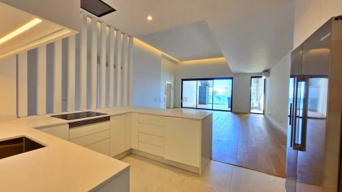 Apartamento T4 para Venda em São Martinho