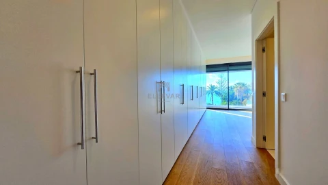 Apartamento T4 para Venda em São Martinho