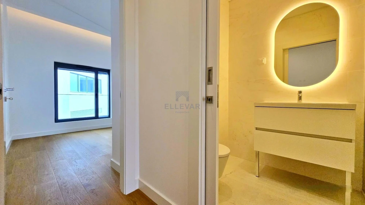 Apartamento T4 para Venda em São Martinho Foto 20
