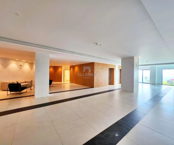 Apartamento T4 para Venda em São Martinho Foto 29