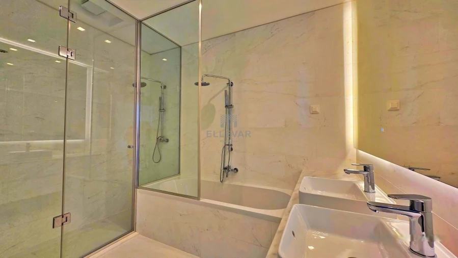 Apartamento T4 para Venda em São Martinho Foto 27