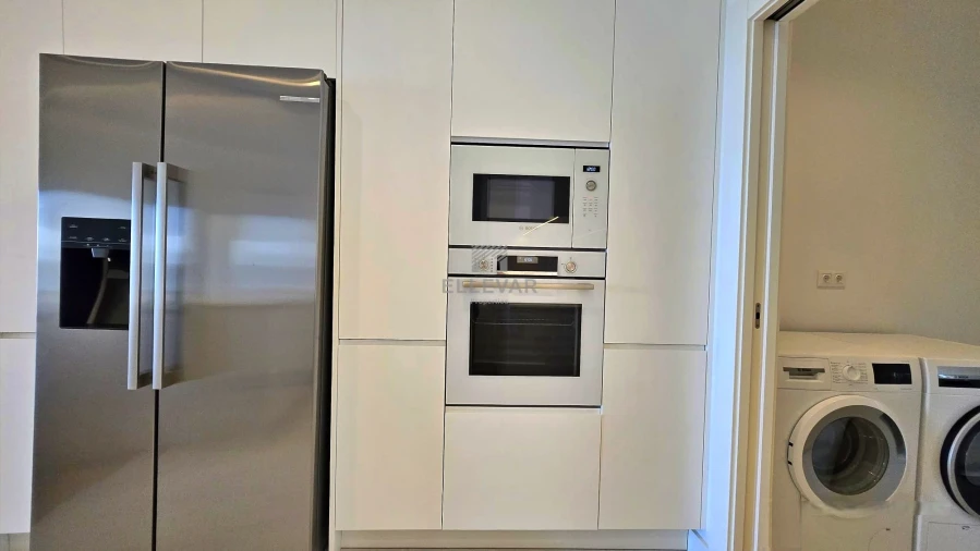 Apartamento T4 para Venda em São Martinho Foto 15