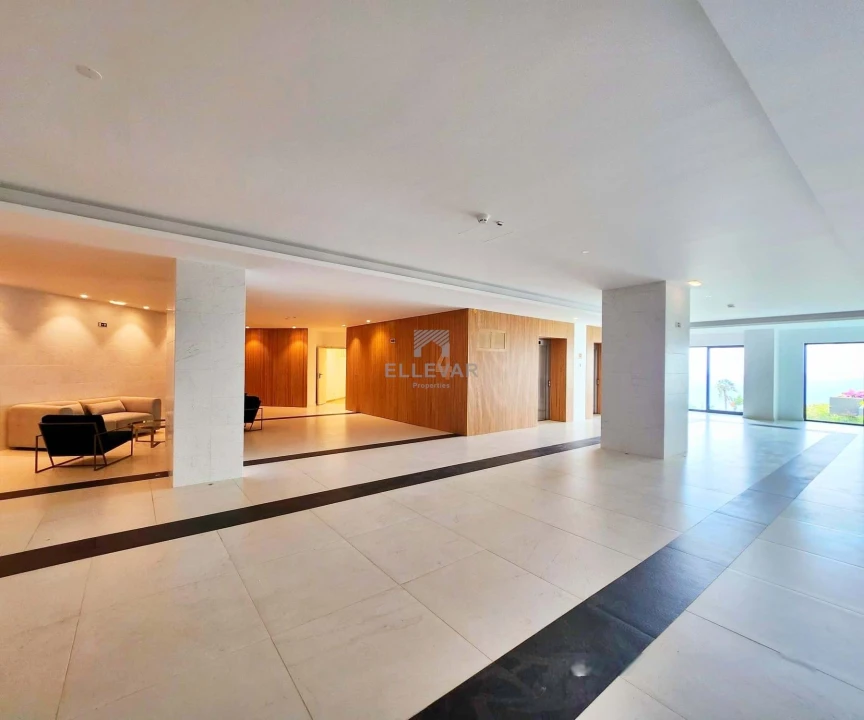 Apartamento T4 para Venda em São Martinho Foto 29