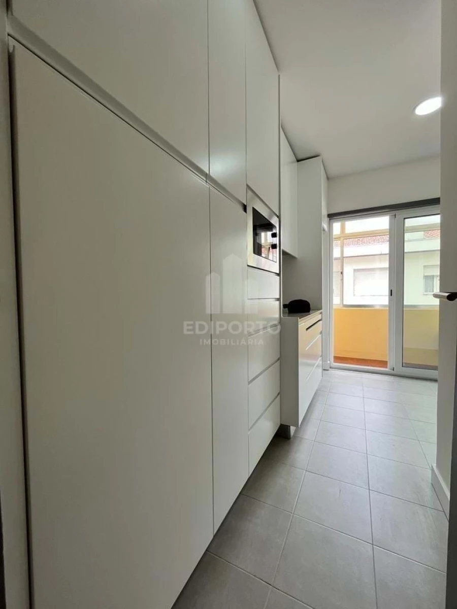 Apartamento T2 para Venda em Bonfim Foto 7